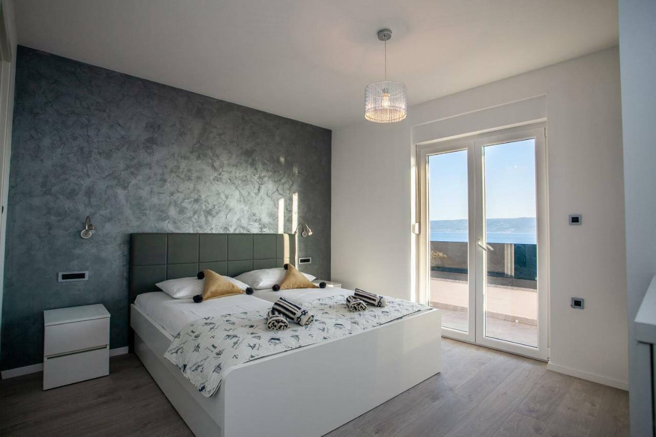 Luxury Apartments Beach Есенице Экстерьер фото